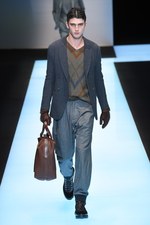 ジョルジオ アルマーニ 2016-17年秋冬メンズコレクション - 様々な紺で作るエフォートレス｜写真59