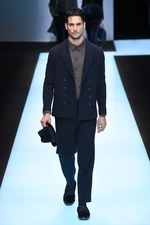 ジョルジオ アルマーニ 2016-17年秋冬メンズコレクション - 様々な紺で作るエフォートレス｜写真63