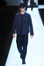 ジョルジオ アルマーニ 2016-17年秋冬メンズコレクション - 様々な紺で作るエフォートレス｜写真73