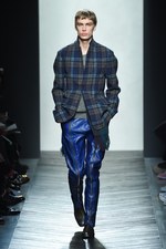 ボッテガ・ヴェネタ 2016-17年秋冬メンズコレクション - 美しいシルエットで綴る優雅さ｜写真36