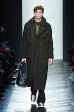 ボッテガ・ヴェネタ 2016-17年秋冬メンズコレクション - 美しいシルエットで綴る優雅さ｜写真40