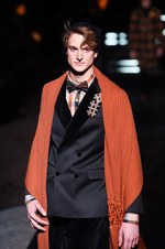 ダックス 2016年秋冬メンズコレクション - 深夜に現れる英国紳士が、美しいニットウェアで遊んで｜写真24