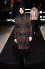 ダックス 2016年秋冬メンズコレクション - 深夜に現れる英国紳士が、美しいニットウェアで遊んで｜写真33