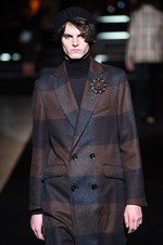 ダックス 2016年秋冬メンズコレクション - 深夜に現れる英国紳士が、美しいニットウェアで遊んで｜写真34