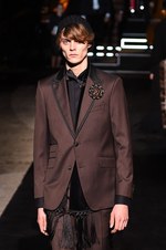 ダックス 2016年秋冬メンズコレクション - 深夜に現れる英国紳士が、美しいニットウェアで遊んで｜写真47