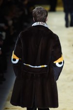 フェンディ 2016年秋冬メンズコレクション - アットホームな空間で心地よいほど贅沢に｜写真98