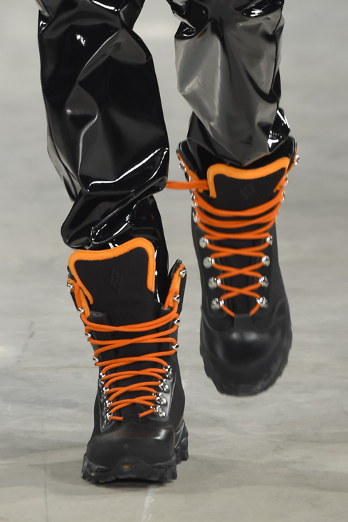 マルセロ・ブロン カウンティ・オブ・ミラン(MARCELO BURLON COUNTY OF MILAN) 2016-17年秋冬 ウィメンズ&メンズコレクション  - 写真6