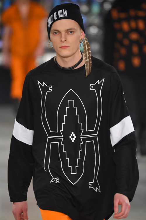 マルセロ・ブロン カウンティ・オブ・ミラン(MARCELO BURLON COUNTY OF MILAN) 2016-17年秋冬 ウィメンズ&メンズコレクション  - 写真22
