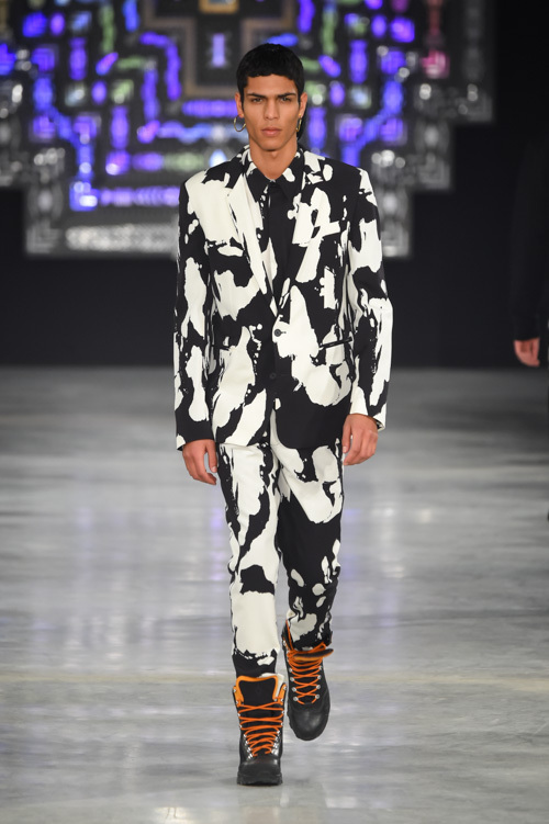 マルセロ・ブロン カウンティ・オブ・ミラン(MARCELO BURLON COUNTY OF MILAN) 2016-17年秋冬 ウィメンズ&メンズコレクション  - 写真39