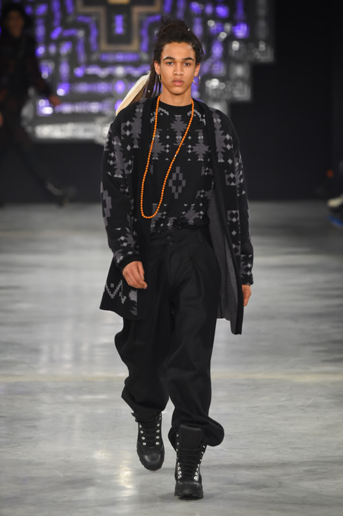 マルセロ・ブロン カウンティ・オブ・ミラン(MARCELO BURLON COUNTY OF MILAN) 2016-17年秋冬 ウィメンズ&メンズコレクション  - 写真65