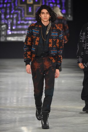 マルセロ・ブロン カウンティ・オブ・ミラン(MARCELO BURLON COUNTY OF MILAN) 2016-17年秋冬 ウィメンズ&メンズコレクション  - 写真66