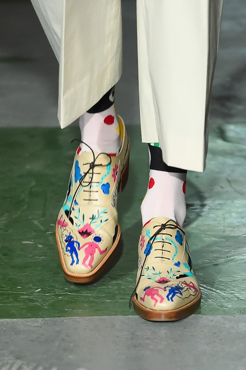 ウォルター ヴァン ベイレンドンク(Walter Van Beirendonck) 2016-17年秋冬 メンズコレクション  - 写真56