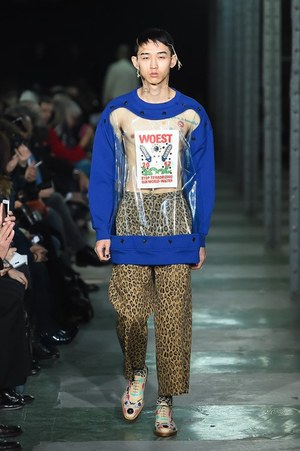 ウォルター ヴァン ベイレンドンク(Walter Van Beirendonck) 2016-17年秋冬 メンズコレクション  - 写真67