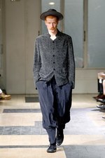現代によみがえった幕末のサムライ達　ヨウジヤマモト(Yohji Yamamoto) 2012年春夏メンズコレクション｜写真19
