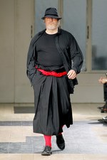 現代によみがえった幕末のサムライ達　ヨウジヤマモト(Yohji Yamamoto) 2012年春夏メンズコレクション｜写真44
