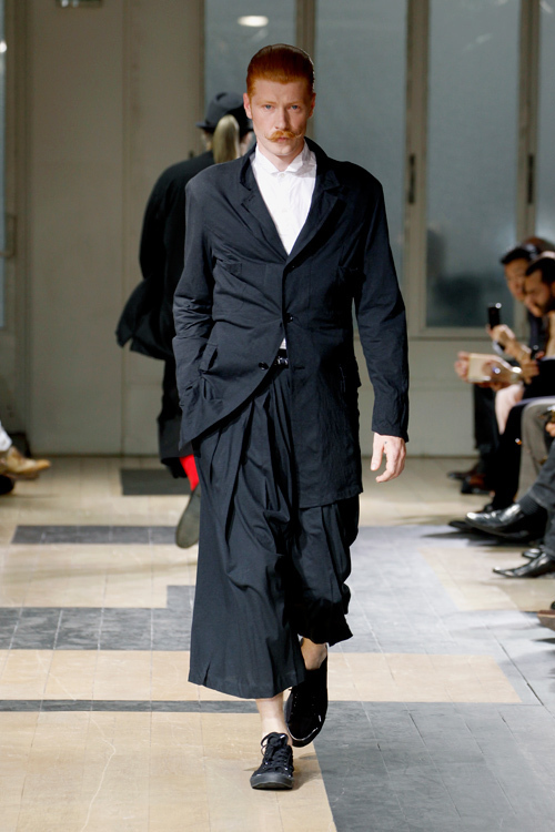 ヨウジヤマモト(Yohji Yamamoto) 2012年春夏メンズコレクション  - 写真46