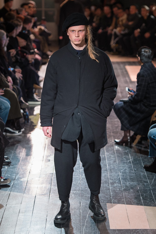 ヨウジヤマモト(Yohji Yamamoto) 2016-17年秋冬 メンズコレクション シルエット - 写真5