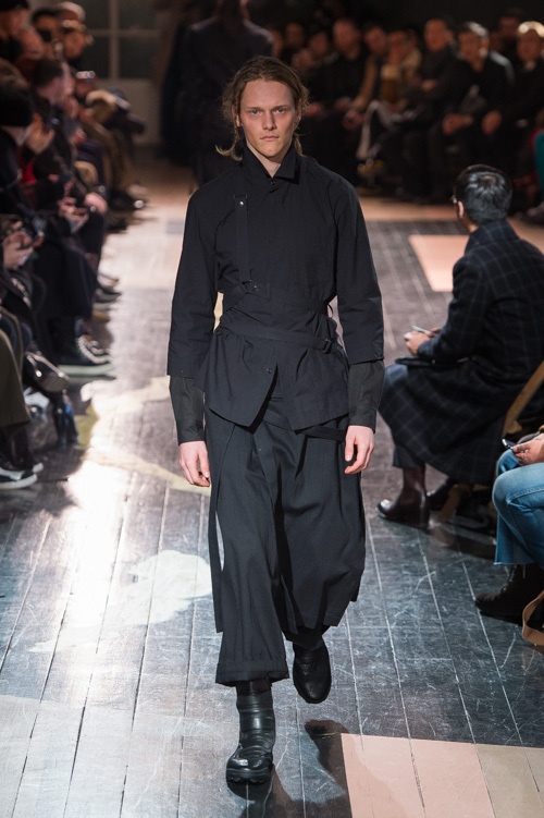 ヨウジヤマモト(Yohji Yamamoto) 2016-17年秋冬 メンズコレクション シルエット - 写真23