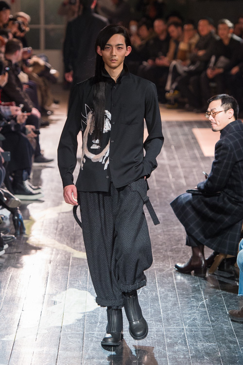 ヨウジヤマモト(Yohji Yamamoto) 2016-17年秋冬 メンズコレクション  - 写真59