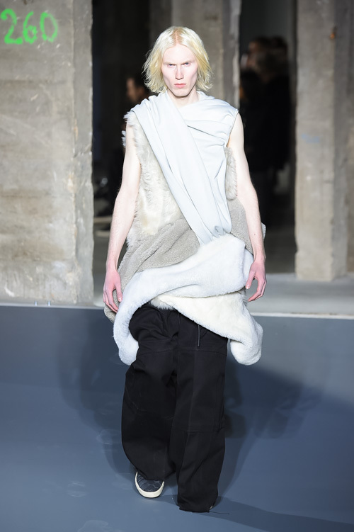 リック・オウエンス(Rick Owens) 2016-17年秋冬 メンズコレクション  - 写真5