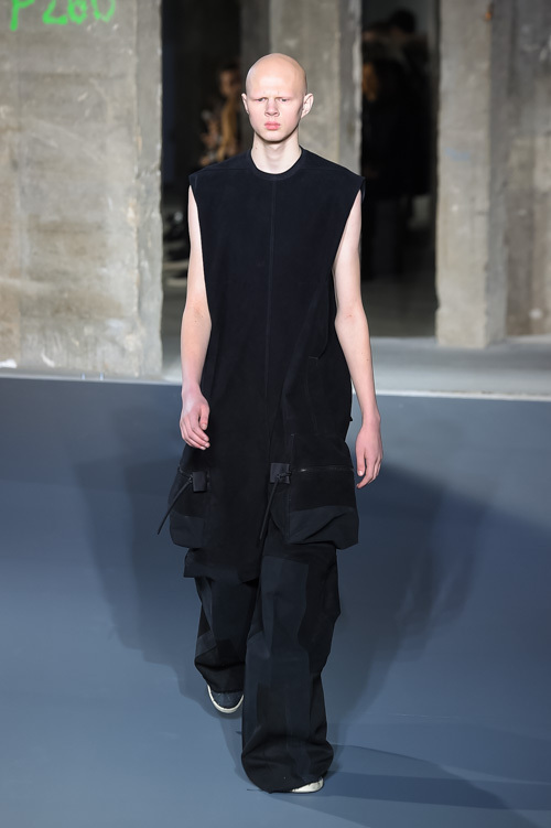 リック・オウエンス(Rick Owens) 2016-17年秋冬 メンズコレクション  - 写真77