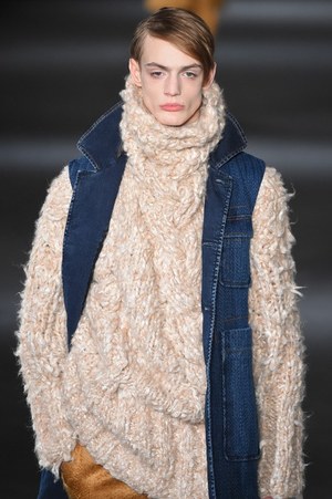 アン ドゥムルメステール(ANN DEMEULEMEESTER) 2016-17年秋冬 メンズコレクション  - 写真35