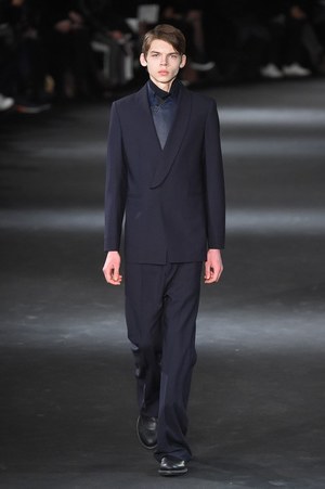 アン ドゥムルメステール(ANN DEMEULEMEESTER) 2016-17年秋冬 メンズコレクション  - 写真59