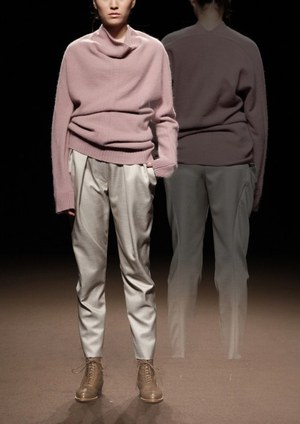 シンプルな中にユニークなデザインが潜む サポートサーフェス(support surface)、2011-2012年秋冬コレクション｜写真6