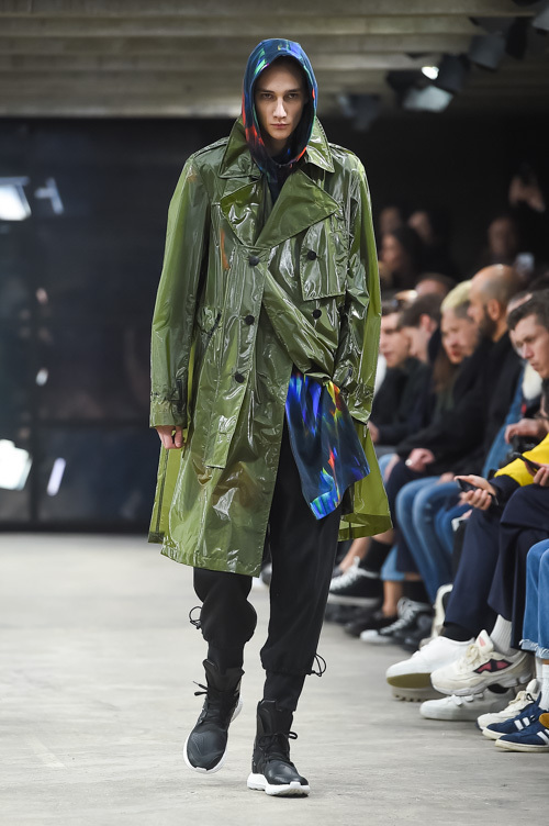 Y-3(ワイスリー) 2016-17年秋冬コレクション - 古典と反逆が交差するスポーツ×モードの未来 | 写真
