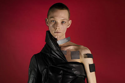 ユリウス 2016-17年秋冬コレクション - コンクリートジャングルを生きる現代の野獣、戦闘技をまとう