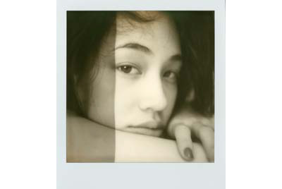 ポラロイド｜ホンマタカシ×水原希子 「about a girl」 - インスタントフィルム作品展示