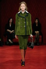 ミュウミュウ 2016年プレフォールコレクション - 温もりの中に潜む刺激と繊細さ｜写真8