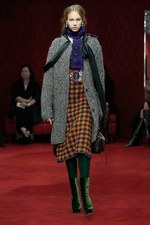 ミュウミュウ 2016年プレフォールコレクション - 温もりの中に潜む刺激と繊細さ｜写真13