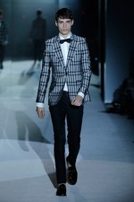 華麗なジェントルメンズ クラブの世界 - GUCCI(グッチ) 2012年春夏メンズコレクション｜写真37