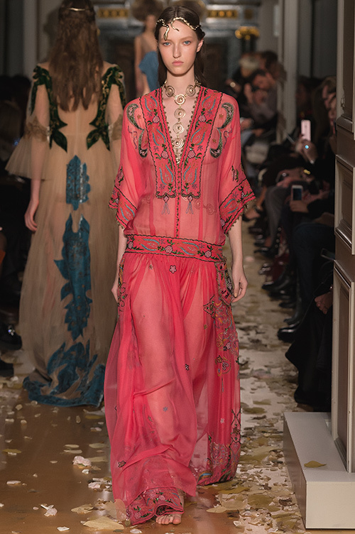 ヴァレンティノ オートクチュール(VALENTINO Haute Couture) 2016年春夏ウィメンズコレクション  - 写真17