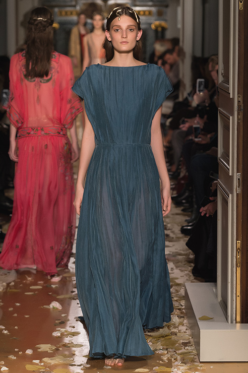 ヴァレンティノ オートクチュール(VALENTINO Haute Couture) 2016年春夏ウィメンズコレクション  - 写真18