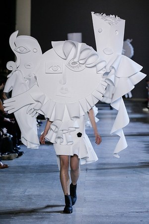 ヴィクター＆ロルフ オートクチュール(VIKTOR & ROLF Haute Couture) 2016年春夏ウィメンズコレクション  - 写真20