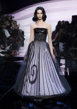 ジョルジオ アルマーニ プリヴェ オートクチュール(GIORGIO ARMANI PRIVÉ  Haute Couture) 2016年春夏ウィメンズコレクション  - 写真55