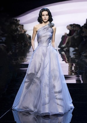 ジョルジオ アルマーニ プリヴェ オートクチュール(GIORGIO ARMANI PRIVÉ  Haute Couture) 2016年春夏ウィメンズコレクション  - 写真57