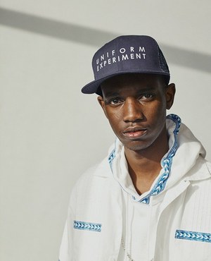 ユニフォーム エクスペリメント(uniform experiment) 2016年春夏メンズコレクション  - 写真1