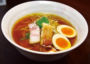 横浜で「ラーメン女子博 ’17」女子ひとりでもOK!ここでしか味わえないコラボレーションラーメンも|写真11