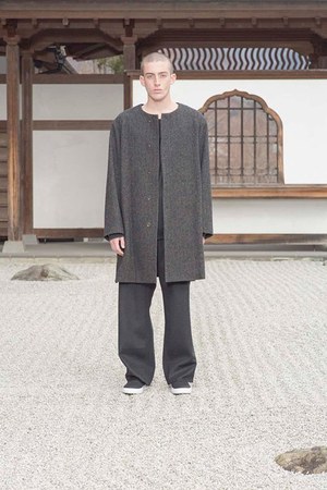 ファクトタム 16年秋冬コレクション 作家に想いを重ね エフォートレスシックな和モダンスタイル ファッションプレス