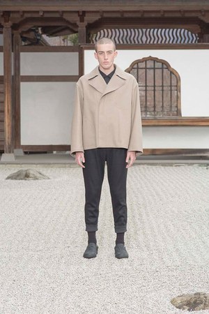 ファクトタム 16年秋冬コレクション 作家に想いを重ね エフォートレスシックな和モダンスタイル ファッションプレス