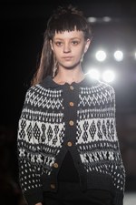 ガンリュウ 2016-17年秋冬コレクション - アクティビティな正装にアバンギャルドの要素を｜写真13