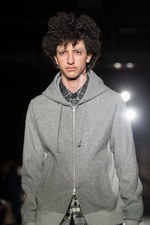 ガンリュウ 2016-17年秋冬コレクション - アクティビティな正装にアバンギャルドの要素を｜写真23