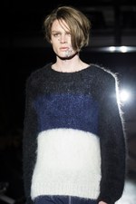 ガンリュウ 2016-17年秋冬コレクション - アクティビティな正装にアバンギャルドの要素を｜写真44