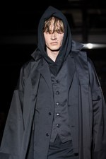 ガンリュウ 2016-17年秋冬コレクション - アクティビティな正装にアバンギャルドの要素を｜写真82