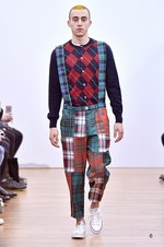 コム デ ギャルソン・シャツ 2016-17年秋冬コレクション - 自由な発想で色柄をパッチワーク｜写真6