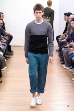 コム デ ギャルソン・シャツ 2016-17年秋冬コレクション - 自由な発想で色柄をパッチワーク｜写真17