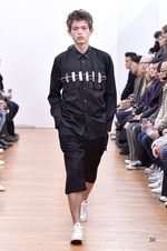 コム デ ギャルソン・シャツ 2016-17年秋冬コレクション - 自由な発想で色柄をパッチワーク｜写真38